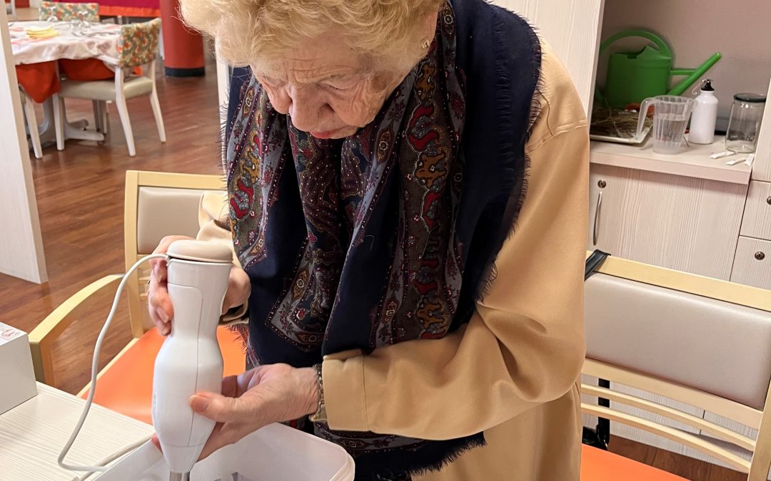 Fabrication de papier recyclé à l’accueil de jour